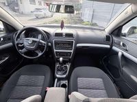 gebraucht Skoda Octavia Combi Ambition 16 TDI CR DPF 4x4 Neue Pickerl