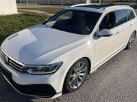 gebraucht VW Passat Variant R-Line *Pano*ACC*DSG Kombi