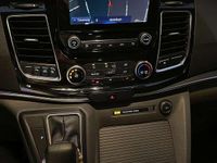 Gebraucht Ford Tourneo Titanium 186 PS (136 kW) 2020 Weiß Van / Kleinbus