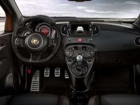 gebraucht Abarth 695 Beats 1.4 T-Jet 180 Competizione Nav 17Z PDC