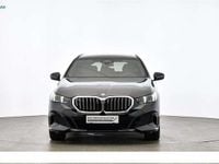 Gebraucht BMW 530e Shadowline 299 PS (219 kW) 2024 Saphirschwarz Kombi