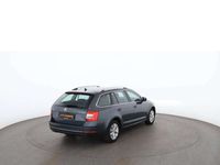 gebraucht Skoda Octavia Combi 1.6 TDI Style LED LEDER NAVI R-CAM