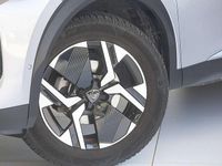 gebraucht Peugeot 2008 PureTech 100 S&S Allure 6-Gang-Manuell