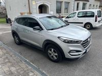 gebraucht Hyundai Tucson 20 CRDI 4WD GO!