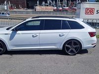 Gebraucht Skoda Superb SportLine 190 PS (139 kW) 2017 Weiß Kombi