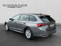 gebraucht Skoda Octavia Essence TSI mHEV DSG