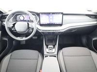 gebraucht Skoda Octavia Combi 2.0 TDI 110 kW Selection DSG N...