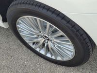 gebraucht Mitsubishi Outlander P-HEV 2,4 4WD Diamond Connect Leder 19