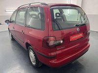 Gebraucht VW Sharan 140 PS (102 kW) 2009 Rot Van / Kleinbus