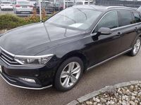 Gebraucht VW Passat Elegance 200 PS (147 kW) 2023 Schwarz Kombi