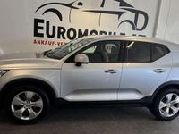 gebraucht Volvo XC40 Momentum 2WD RFK*AHK*18ZOLL*LED*LR-HZG*CONNECT-P.*