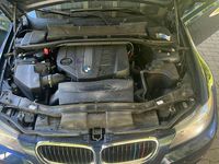 Gebraucht BMW 320 163 PS (119 kW) 2010 Limousine