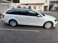 gebraucht Skoda Octavia OctaviaCombi 16 TDI Ambition DSG Ambition