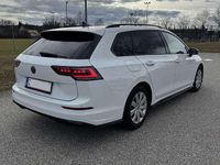 Gebraucht VW Golf VIII Sport 150 PS (110 kW) 2025 Weiß Kombi