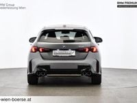 Gebraucht BMW M135 Efficient Dynamics 301 PS (221 kW) 2025 Grau Kleinwagen