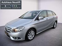 Gebraucht Mercedes B200 136 PS (100 kW) 2014 Grau Van / Kleinbus