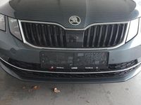Gebraucht Skoda Octavia Ambition 150 PS (110 kW) 2017 Mittelgrau  metallic Kombi