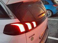 Gebraucht Peugeot 5008 S 165 PS (121 kW) 2018 Weiß SUV