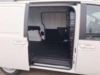 gebraucht Hyundai Staria Van HEV Kastenwagen 1.6 T-GDi HEV l5hv1-P3