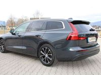 gebraucht Volvo V60 Momentum Pro