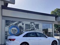 Gebraucht Audi A4 Design 150 PS (110 kW) 2018 Weiß Limousine