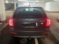 gebraucht Skoda Octavia Combi 2,0 Scout TDI CR DPF 4x4 DSG