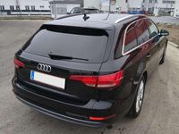 Gebraucht Audi A4 Sport 150 PS (110 kW) 2017 Schwarz Kombi