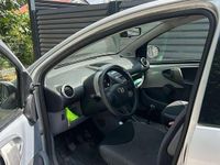Gebraucht Toyota Aygo Cool 68 PS (50 kW) 2007 Silber Kleinwagen
