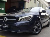 Gebraucht Mercedes CLA200 136 PS (100 kW) 2018 Blau Kombi
