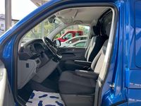 Gebraucht VW T6.1 204 PS (150 kW) 2021 Blau Van