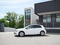 gebraucht VW Golf VIII 20 TDI Life DSG ACC Line Assistent Kamera