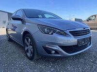 gebraucht Peugeot 308 12 PureTech Allure S&S 17"**LED**LEDER**PANORA...