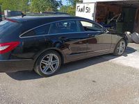 Gebraucht Mercedes CLS220 Shooting Brake 170 PS (125 kW) 2015 Schwarz Kombi