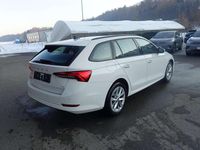 Gebraucht Skoda Octavia Ambition 150 PS (110 kW) 2022 Weiß Kombi