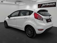 Gebraucht Ford Fiesta Trend 80 PS (58 kW) 2014 Weiß Kleinwagen