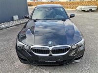 Gebraucht BMW 330e M Sport 258 PS (189 kW) 2019 Schwarz Limousine
