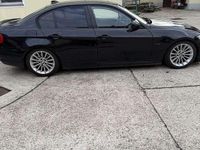 Gebraucht BMW 320 177 PS (130 kW) 2009 Limousine