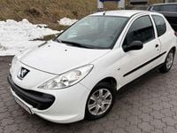 Gebraucht Peugeot 206+ 68 PS (50 kW) 2011 Kleinwagen