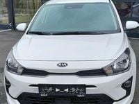 Gebraucht Kia Rio 84 PS (61 kW) 2021 Weiß Limousine