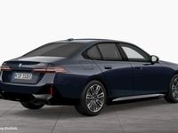 Gebraucht BMW 550e 489 PS (359 kW) 2025 Schwarz Limousine