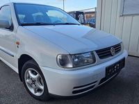 Gebraucht VW Polo 75 PS (55 kW) 1995 Weiß Limousine