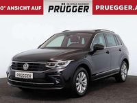 Gebraucht VW Tiguan Life 122 PS (89 kW) 2021 Schwarz SUV