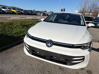 Neu VW Golf VIII Life 115 PS (84 kW) 2025 Weiss  normal Limousine