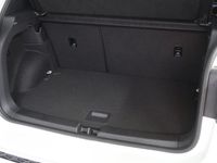 Gebraucht VW T-Cross R-line 116 PS (85 kW) 2025 Weiss  normal SUV