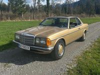 Gebraucht Mercedes 230 136 PS (100 kW) 1982 Bronze Coupé