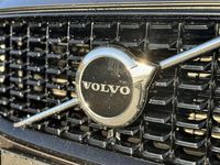 gebraucht Volvo XC60 B4 R Design AWD + Winterräder