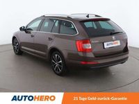 gebraucht Skoda Octavia 1.6 TDI Style Aut. *NAVI*ACC*CAM*SPUR*SZH*PDC*