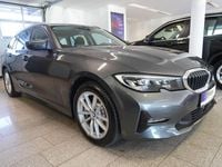 Gebraucht BMW 330e 292 PS (214 kW) 2021 Grau Kombi