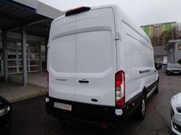 Gebraucht Ford Transit Trend 131 PS (96 kW) 2022 Weiß Van