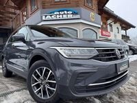 Gebraucht VW Tiguan Life 150 PS (110 kW) 2022 Grau SUV